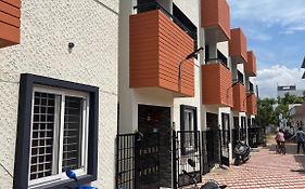 Rt Service Apartment Villas